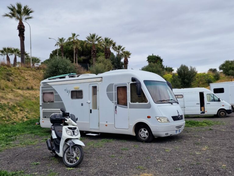 portamoto per camper